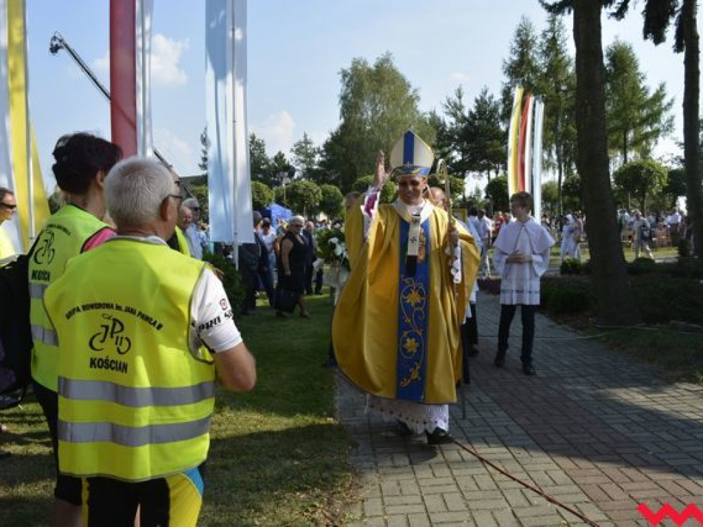Prymas Polski na odpuście w Biechowie (galeria)