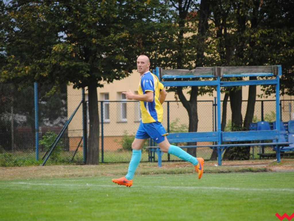Sparta-Sklejka zmiażdżona przez Płomień