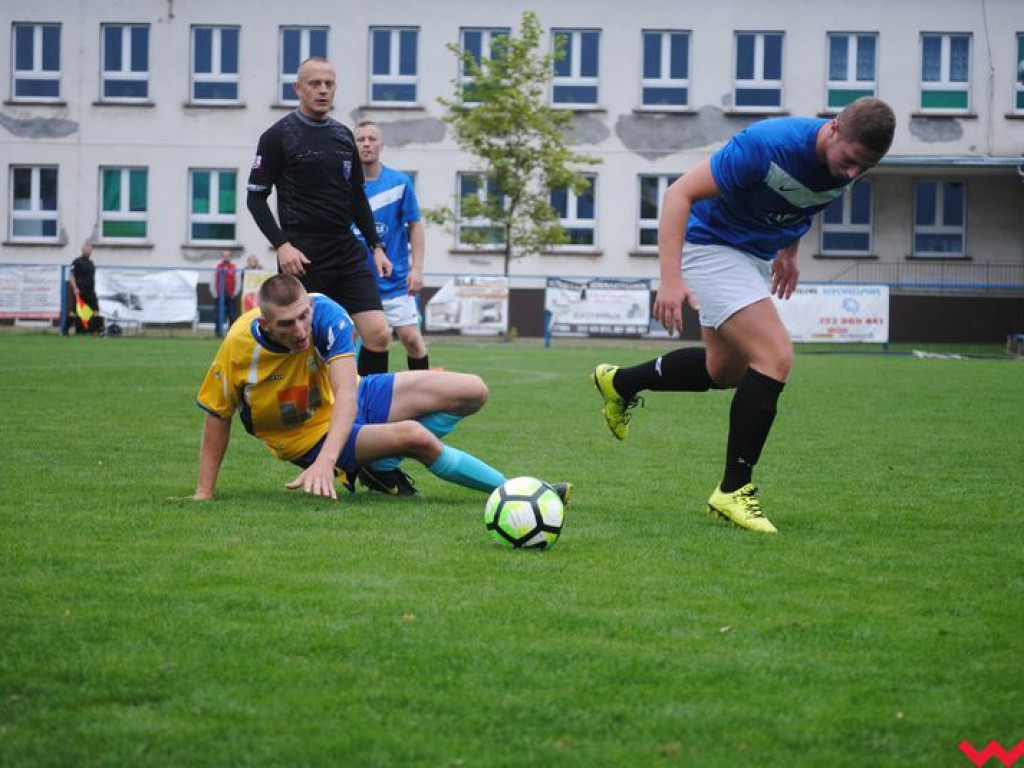 Sparta-Sklejka zmiażdżona przez Płomień