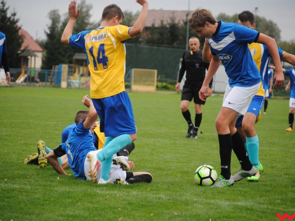 Sparta-Sklejka zmiażdżona przez Płomień