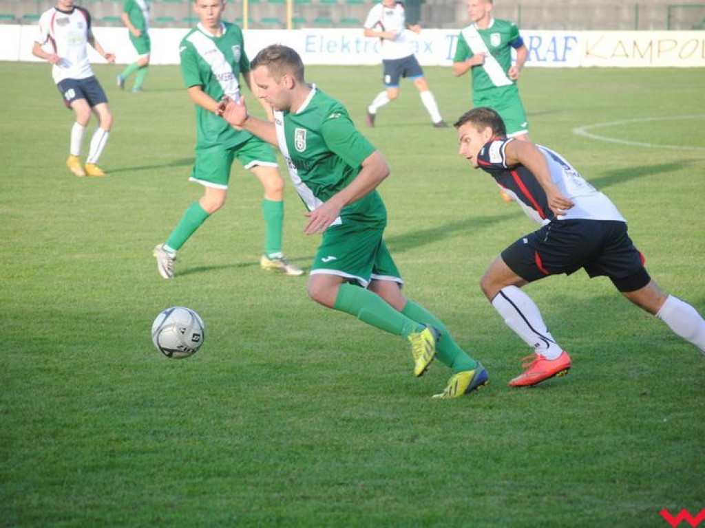 Pierwsze zwycięstwo rezerw Victorii (galeria)