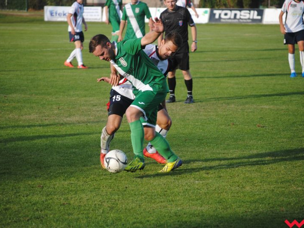 Pierwsze zwycięstwo rezerw Victorii (galeria)