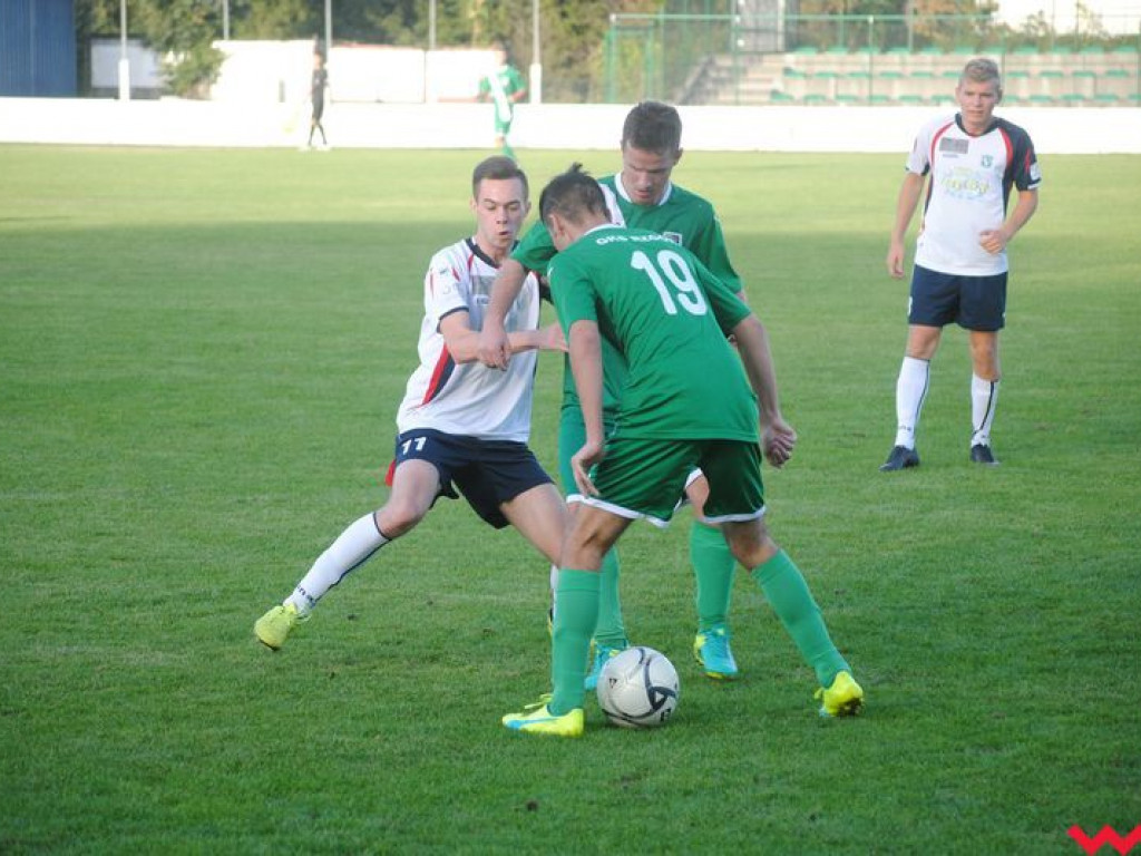 Pierwsze zwycięstwo rezerw Victorii (galeria)