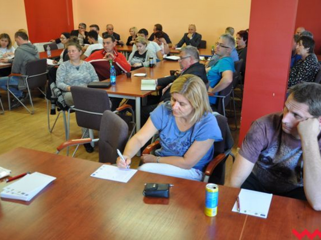 LGD rozdaje pieniądze (galeria)