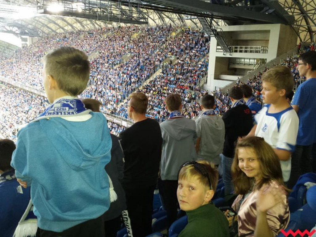 Młodzi kibicowali Lechowi (galeria)