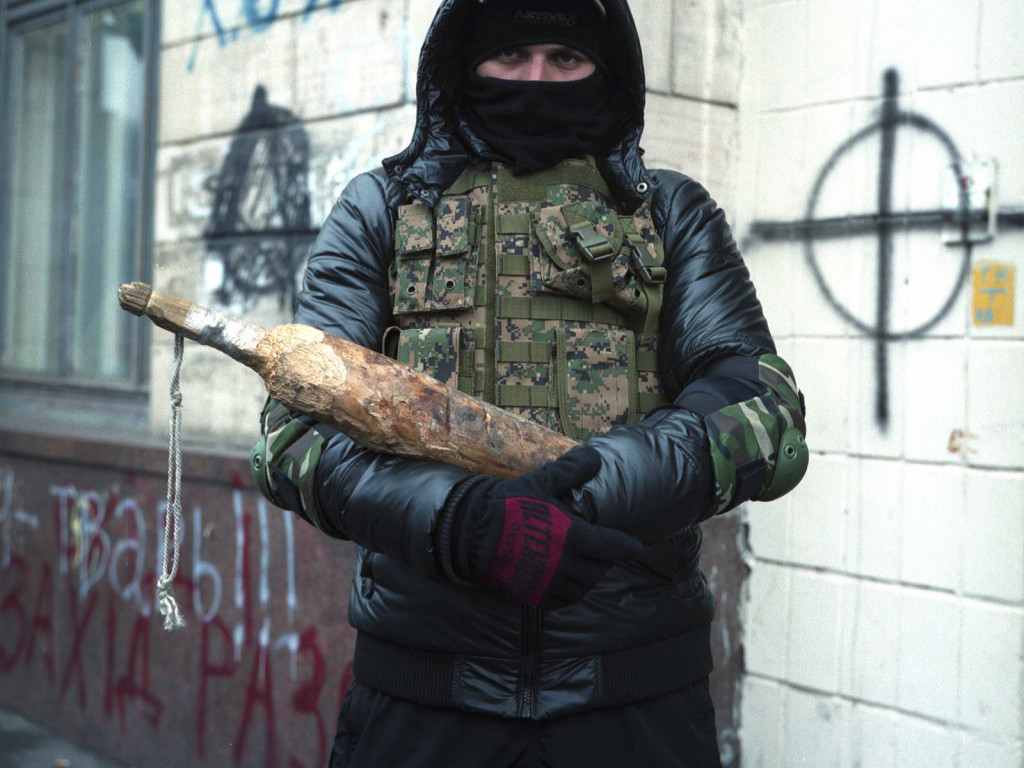 Aleksander Czekmieniew, Kijów: Bojownicy Majdanu