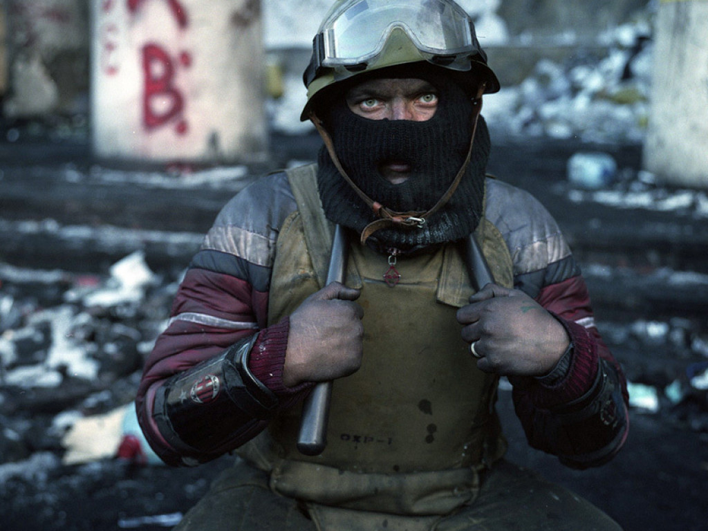 Aleksander Czekmieniew, Kijów: Bojownicy Majdanu