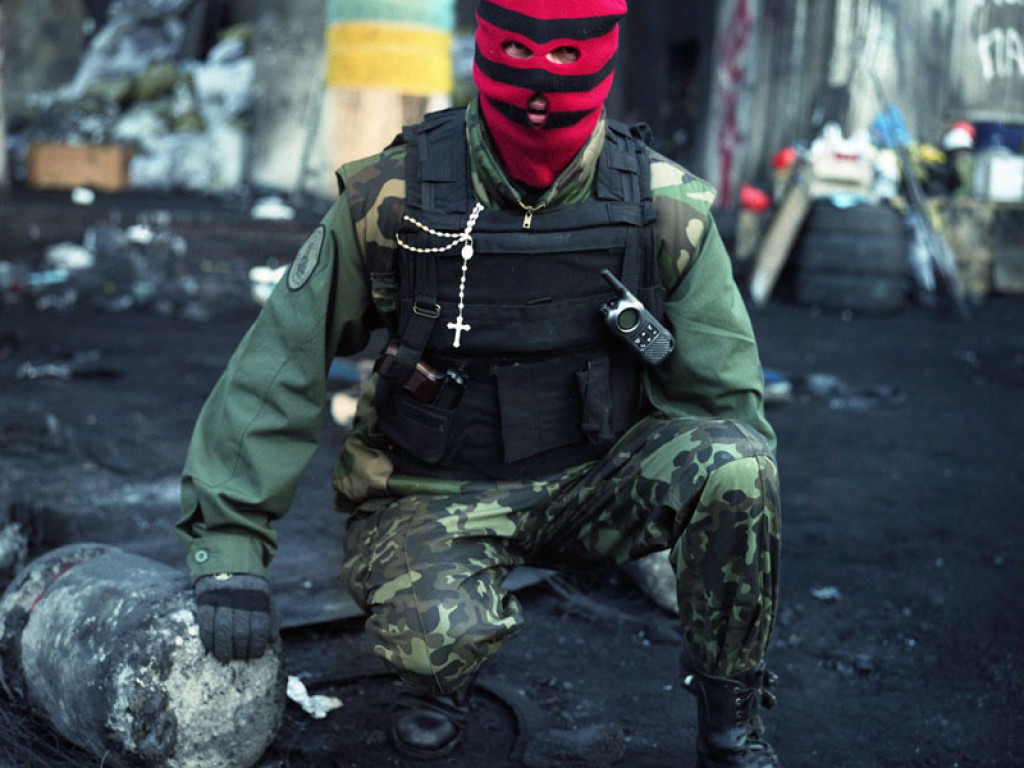 Aleksander Czekmieniew, Kijów: Bojownicy Majdanu