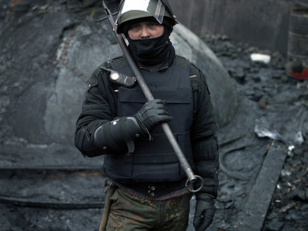 Aleksander Czekmieniew, Kijów: Bojownicy Majdanu