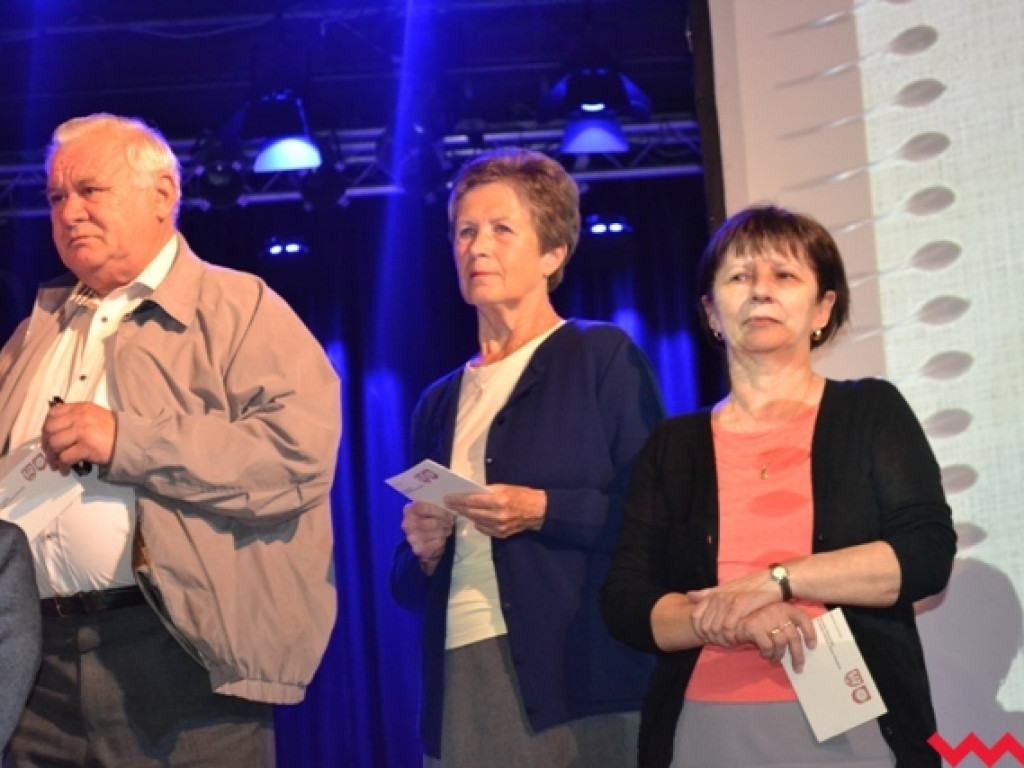 Seniorzy z indeksami (galeria)