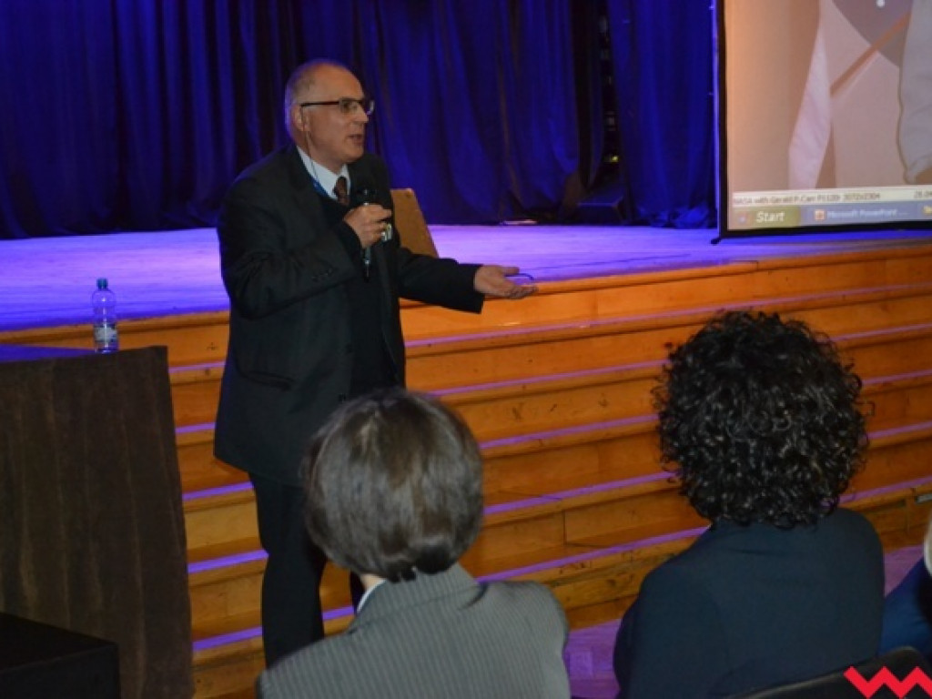 Seniorzy z indeksami (galeria)