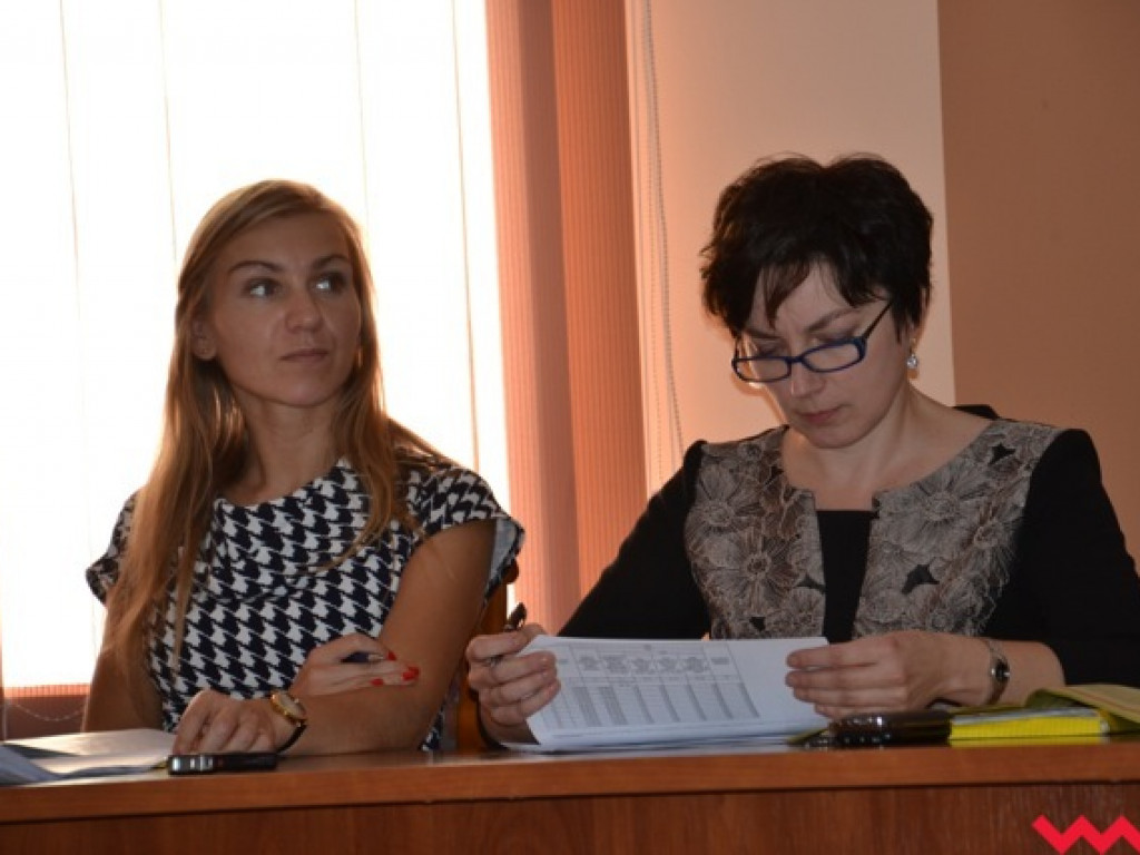 Nadzwyczajna sesja w sprawie sali (galeria)