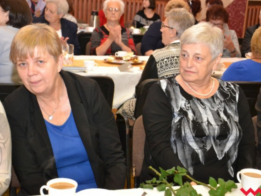 Burmistrz nagrodził oświatowców (galeria)