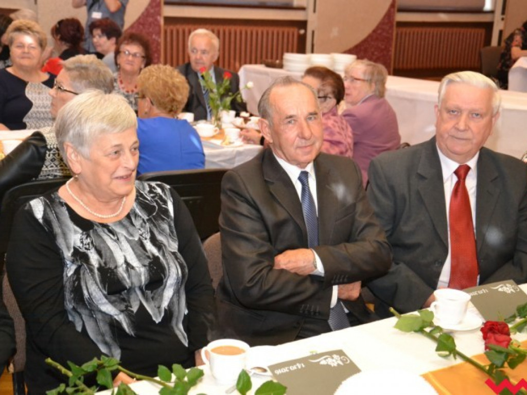 Burmistrz nagrodził oświatowców (galeria)