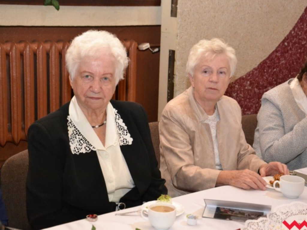 Burmistrz nagrodził oświatowców (galeria)