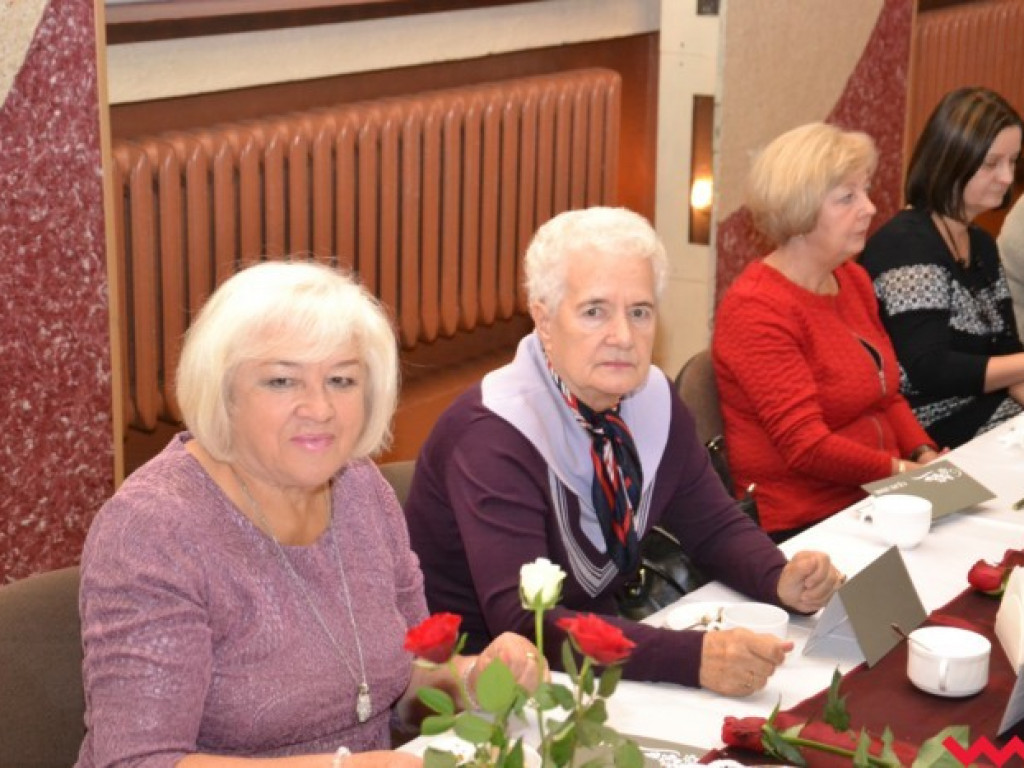 Burmistrz nagrodził oświatowców (galeria)