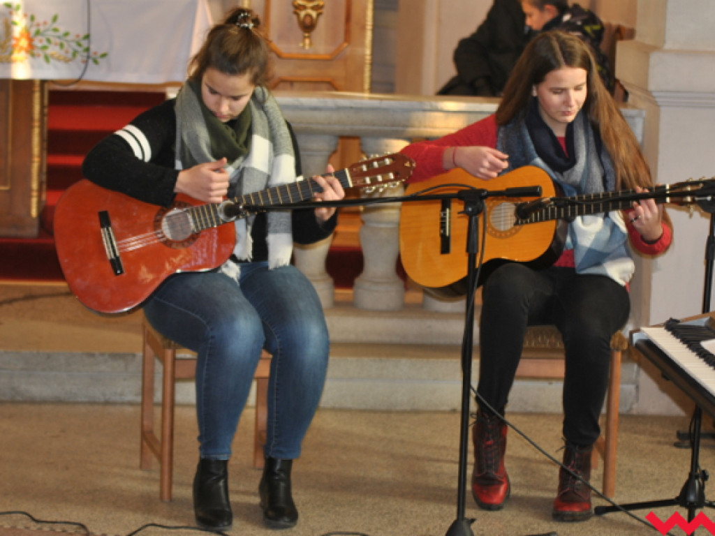 Przegląd muzyczny 