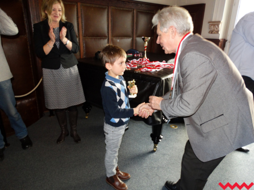 Rekordowa frekwencja na szachowych mistrzostwach. Organizatorzy pamiętali o bogatej historii