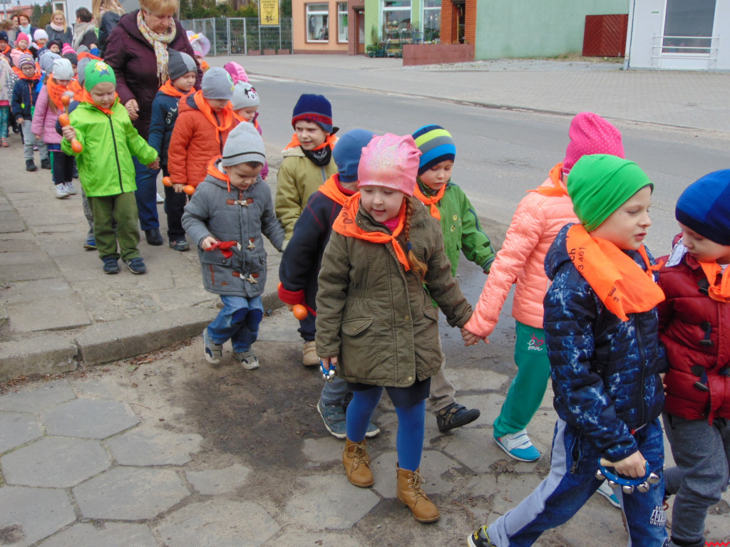 Przedszkolaki  z Pyzdr powitały pierwszy dzień wiosny