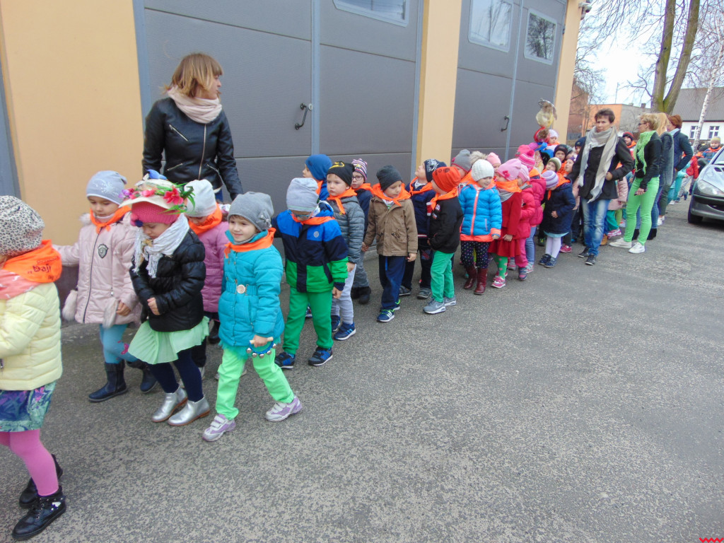 Przedszkolaki  z Pyzdr powitały pierwszy dzień wiosny