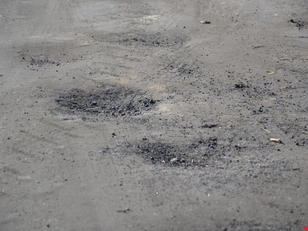 Droga Lipie – Krzywa Góra: mieszkańcy skarżą się na kurz, dziury, błoto i kałuże