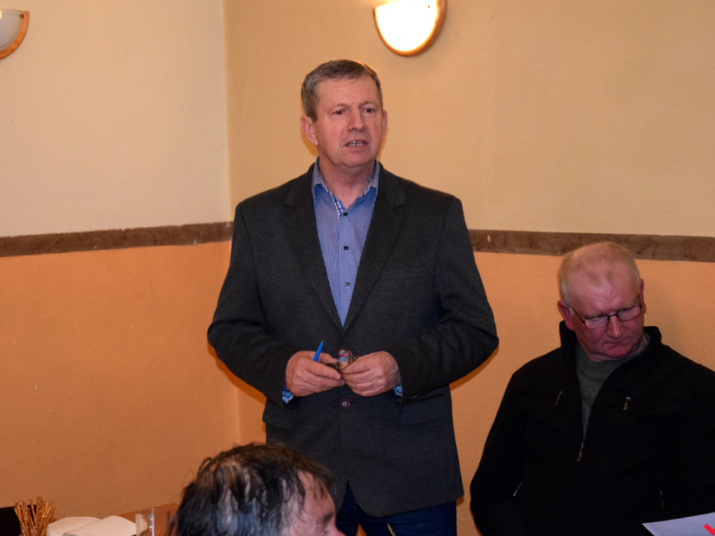 Panie starosto! Potrzebny jest chodnik w centrum Krzywej Góry