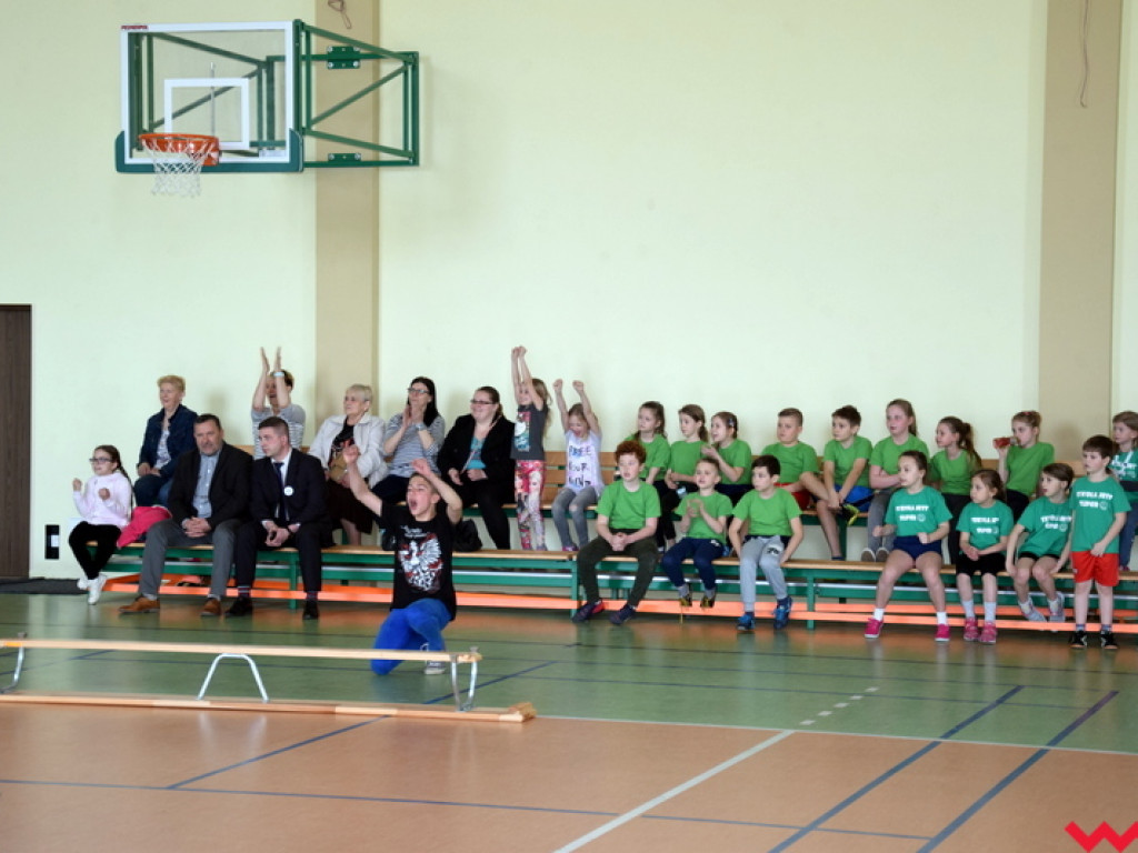 Biegać, skakać, latać, pływać, w tańcu, w ruchu wypoczywać
