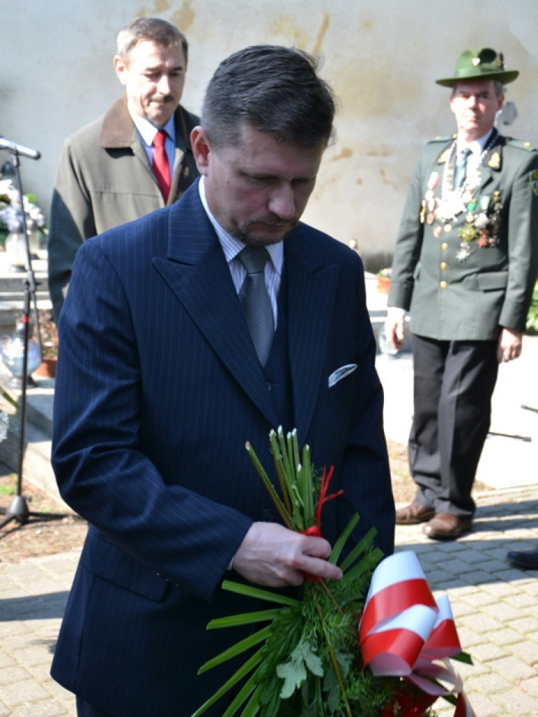 Przebaczyć? Tak. Zapomnieć? Nigdy! Września upamiętniła zbrodnię katyńską