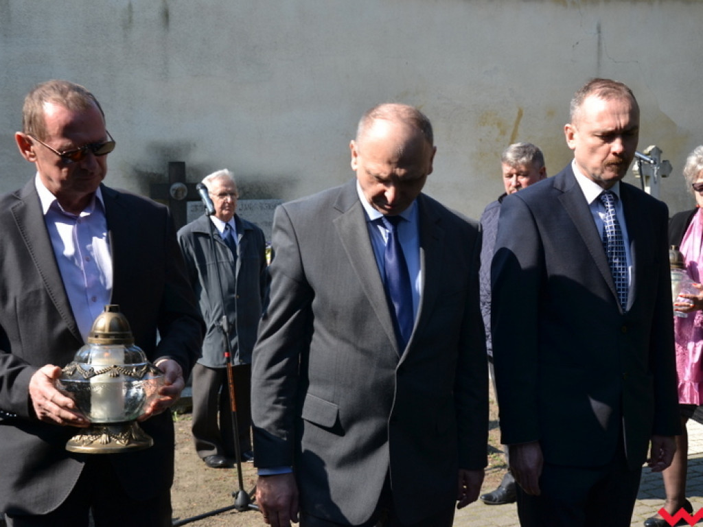 Przebaczyć? Tak. Zapomnieć? Nigdy! Września upamiętniła zbrodnię katyńską