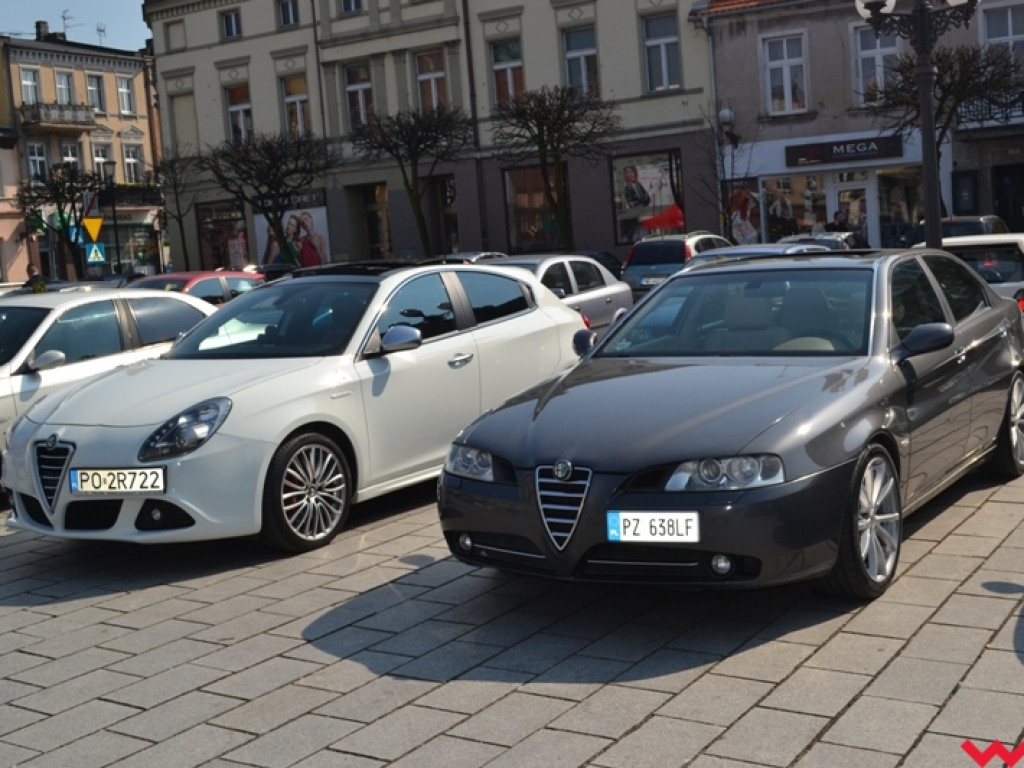 Miłośnicy włoskich aut stylowo promowali akcję rejestracji dawców szpiku