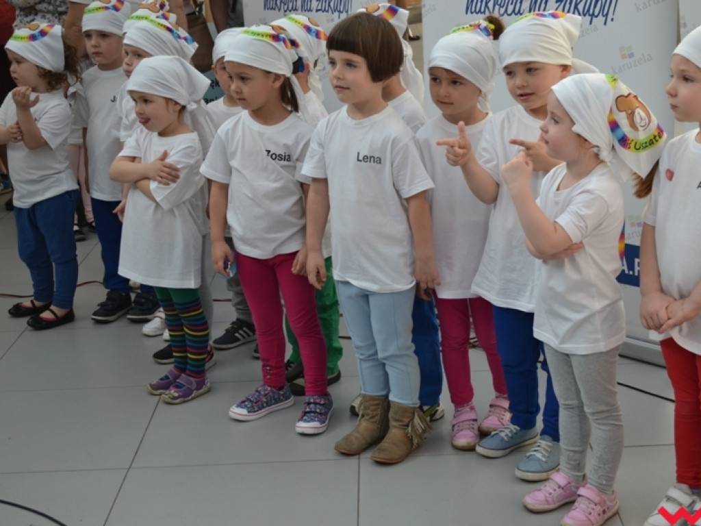 Cała Września na niebiesko na znak solidarności z osobami zmagającymi się z autyzmem