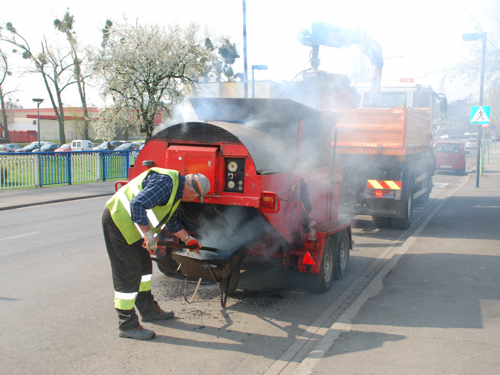 Prace drogowe idą pełną parą