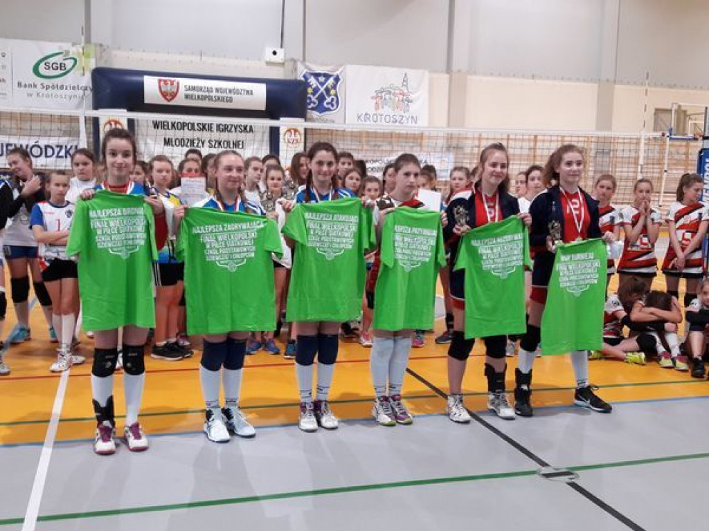 Wielki sukces siatkarek SSP nr 1, wrześnianki zdobyły srebrny medal XVIII Igrzysk Młodzieży Szkolnej (galeria)