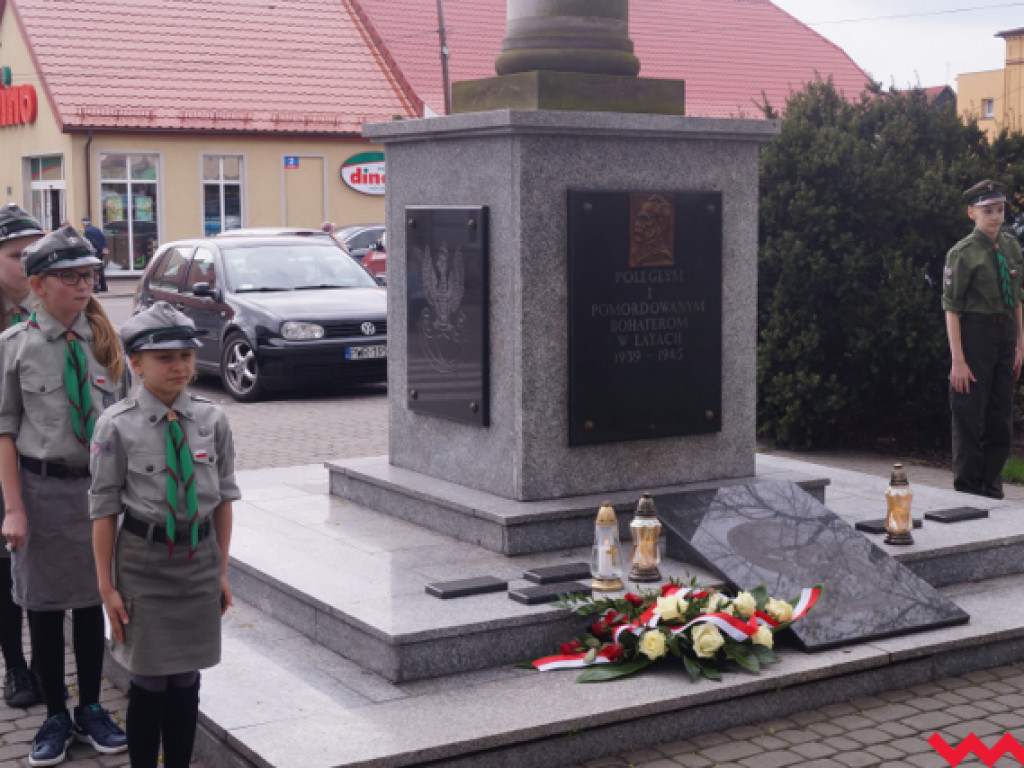 Pyzdrzanie uczcili rocznicę zbrodni katyńskiej