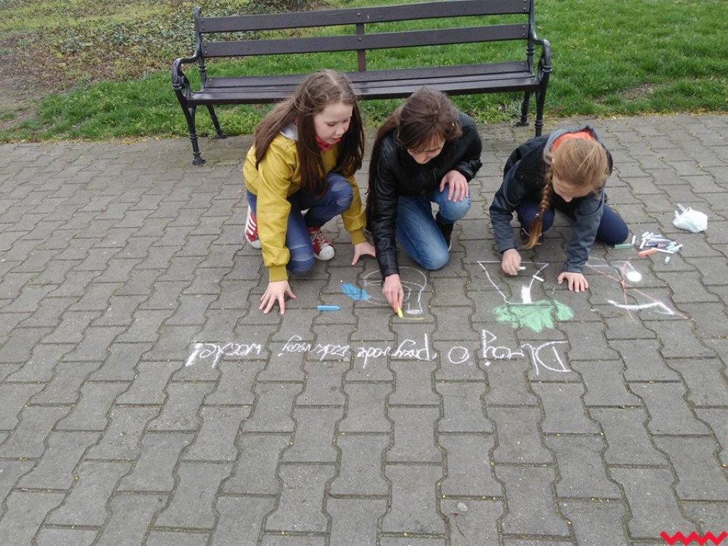 Harcerze i zuchy obchodziły Dzień Ziemi