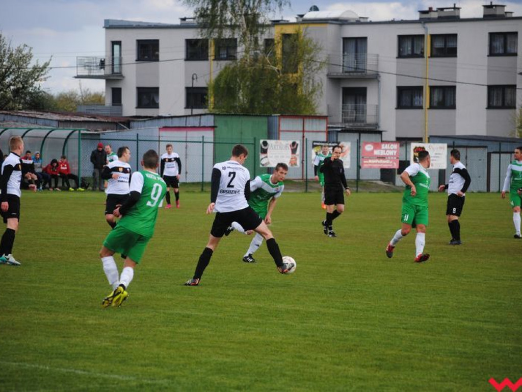 Warta pewnie ogrywa Piasta Grodziec, wysoki wynik pyzdrzanie osiągnęli jednak dopiero w samej końcówce meczu (galeria)