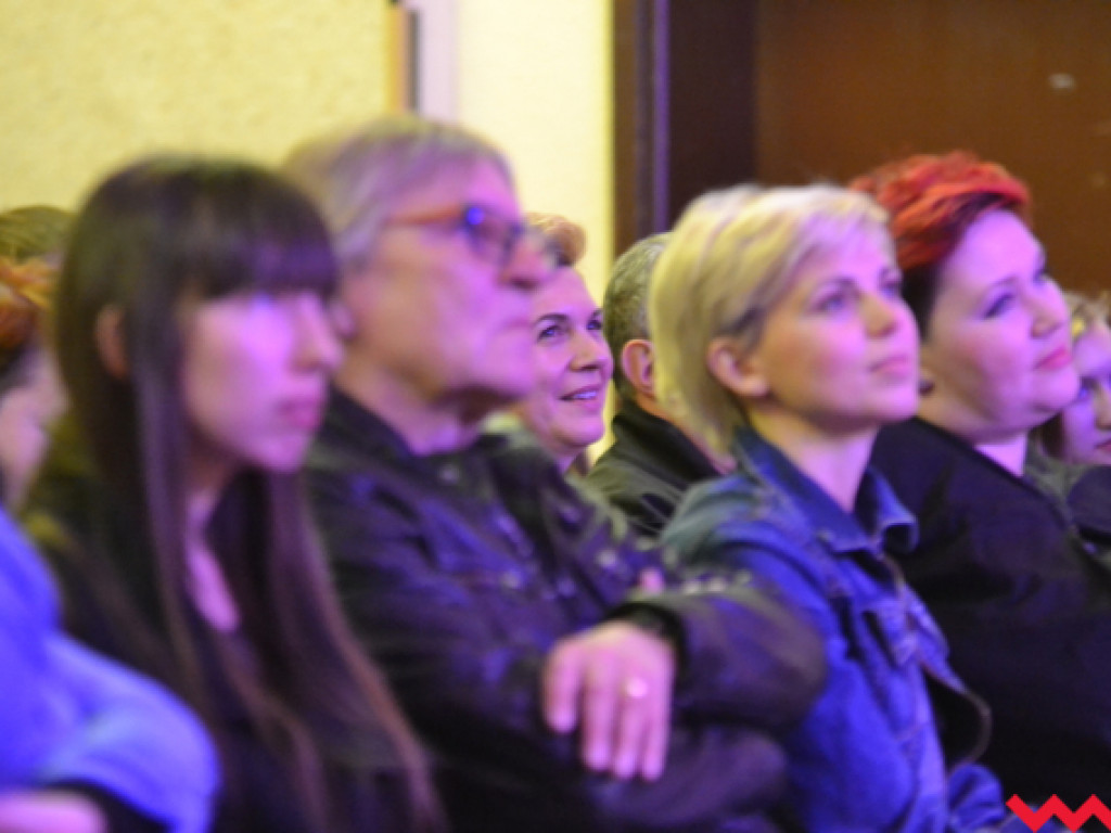 Akustyczny koncert na pełnej petardzie, czyli Marek Piekarczyk we Wrześni