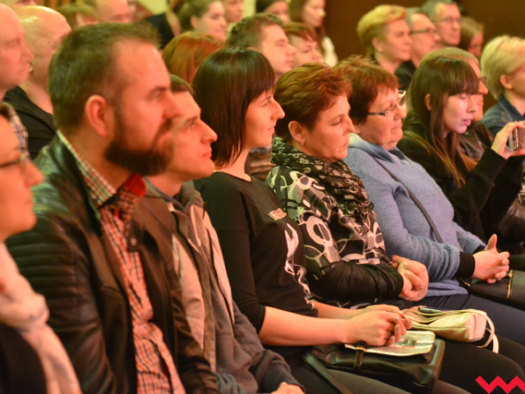 Akustyczny koncert na pełnej petardzie, czyli Marek Piekarczyk we Wrześni