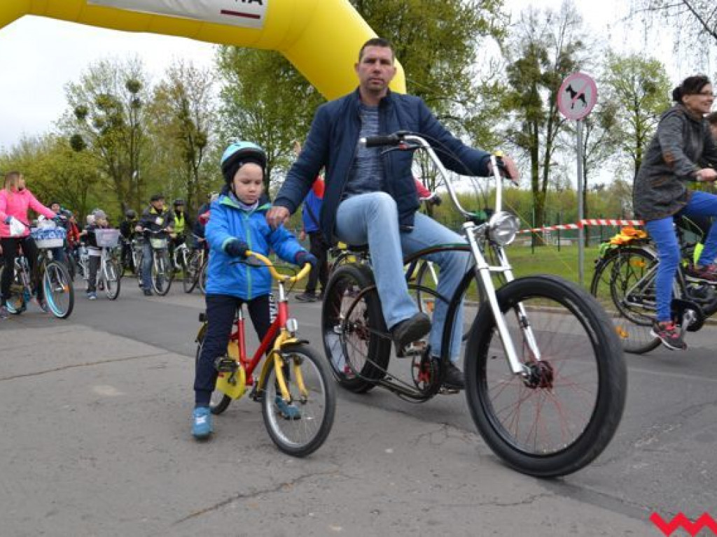 Pogoda dopisała. Po raz kolejny na starcie pojawiły się tłumy