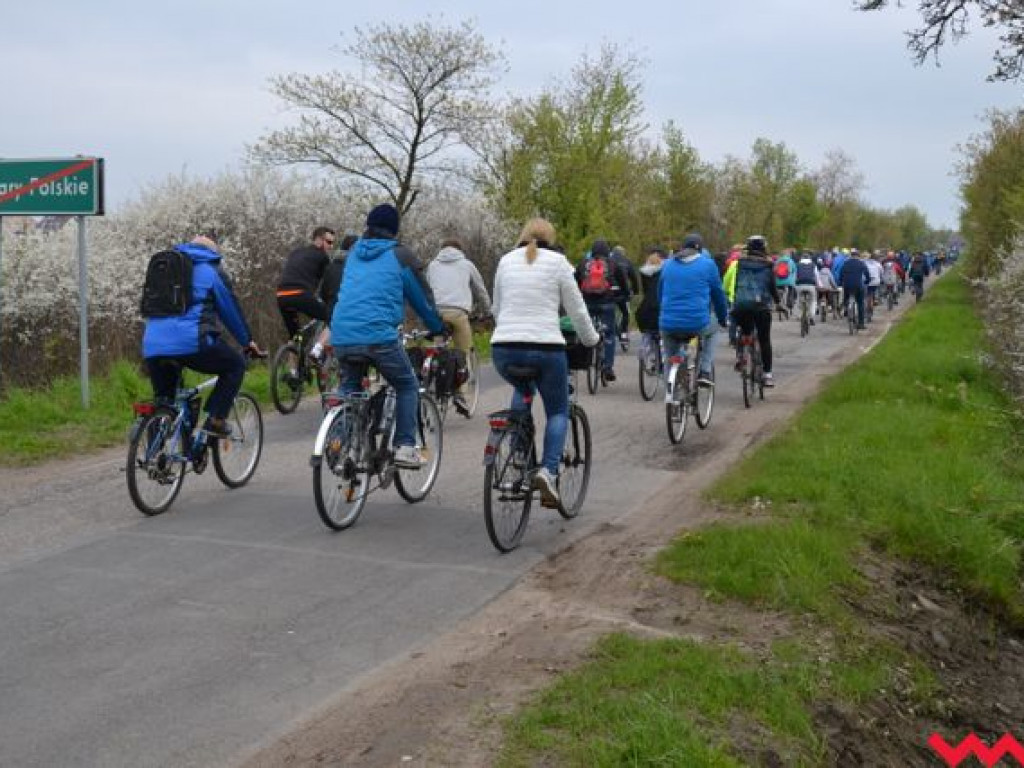 Pogoda dopisała. Po raz kolejny na starcie pojawiły się tłumy