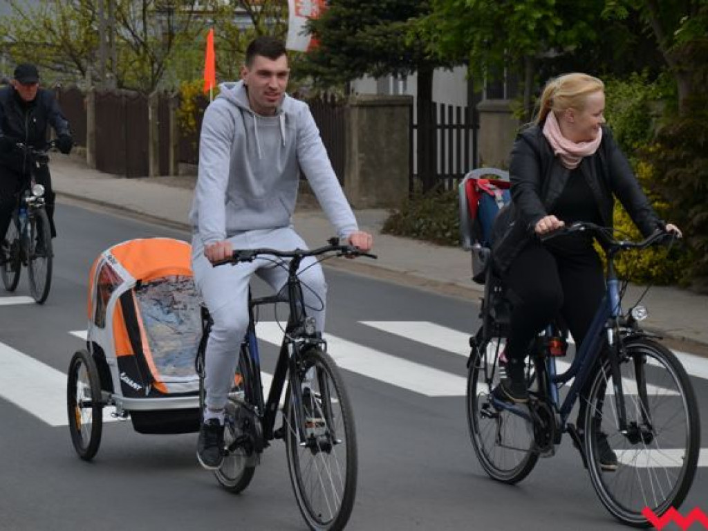 Pogoda dopisała. Po raz kolejny na starcie pojawiły się tłumy
