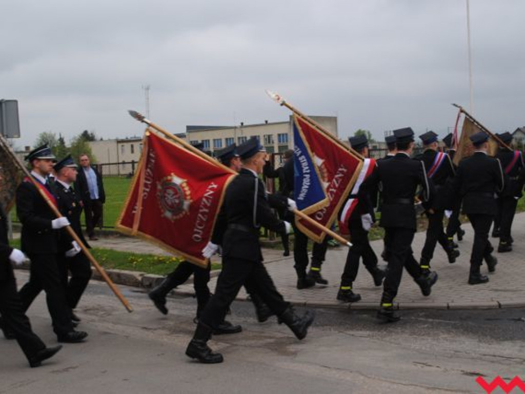 Jednostka OSP w Marzeninie otrzymała nowy sztandar