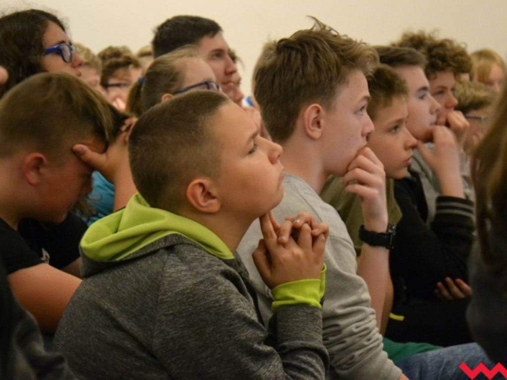 Seria spotkań z pisarzami w ramach tygodnia bibliotek
