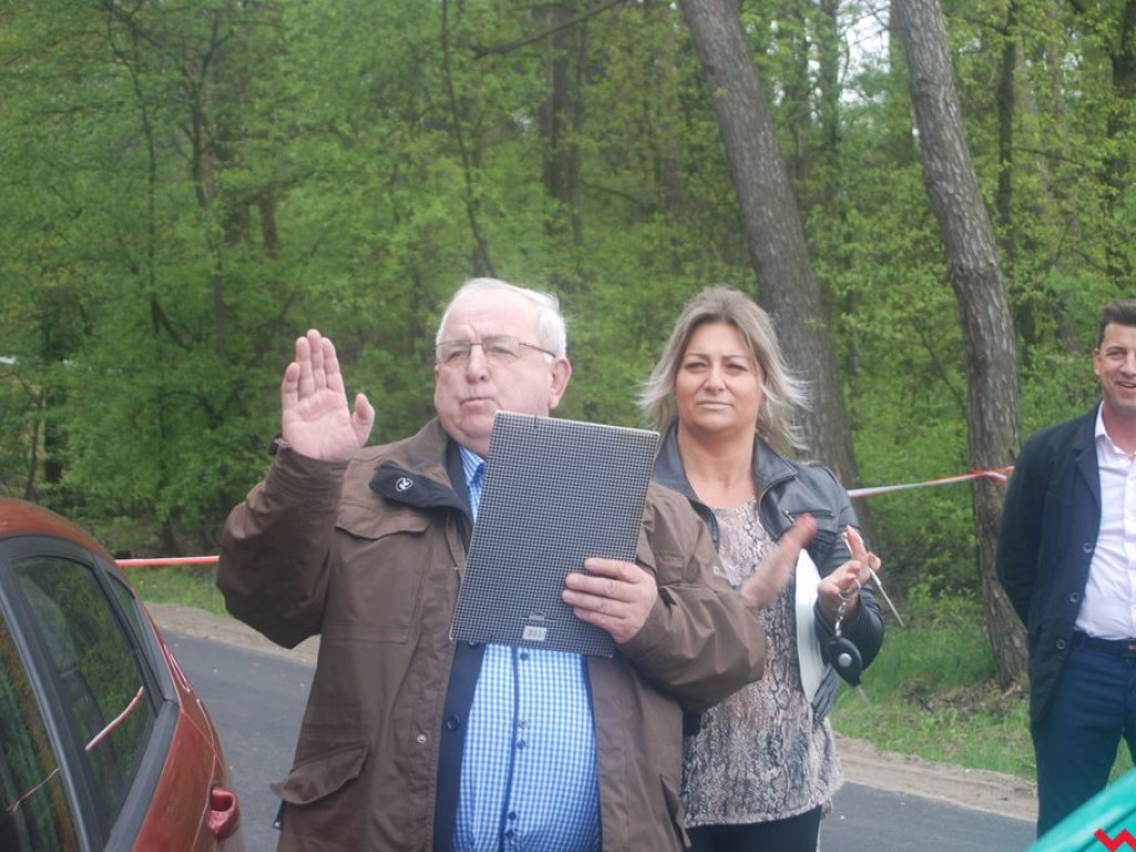 Oficjalne otwarcie drogi na Waldze