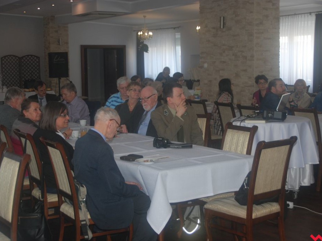 Konferencja i odsłonięcie tablicy pamiątkowej
