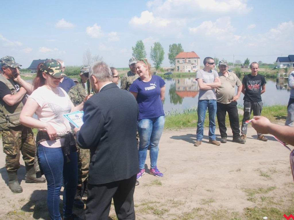  Udane zawody wędkarskie przy pięknej pogodzie
