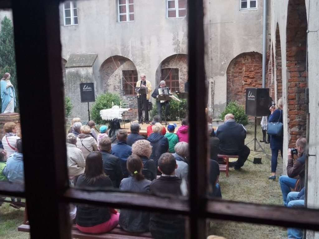 Noc w Muzeum przyciągnęła wielu zwiedzających