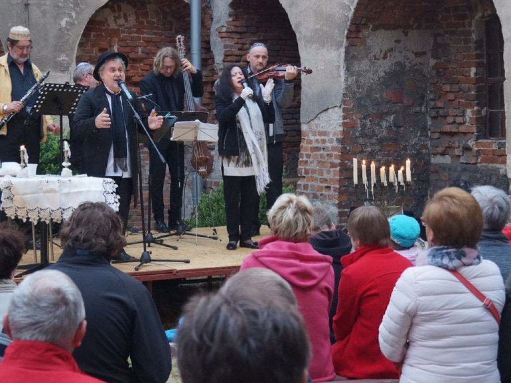 Noc w Muzeum przyciągnęła wielu zwiedzających