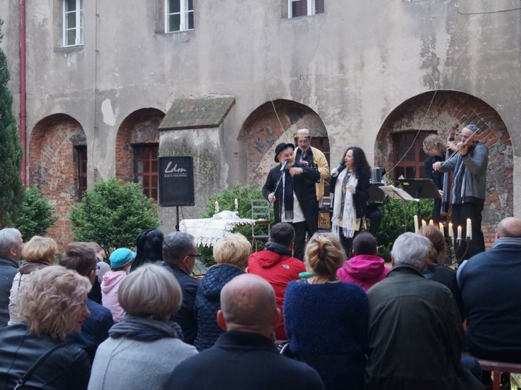 Noc w Muzeum przyciągnęła wielu zwiedzających