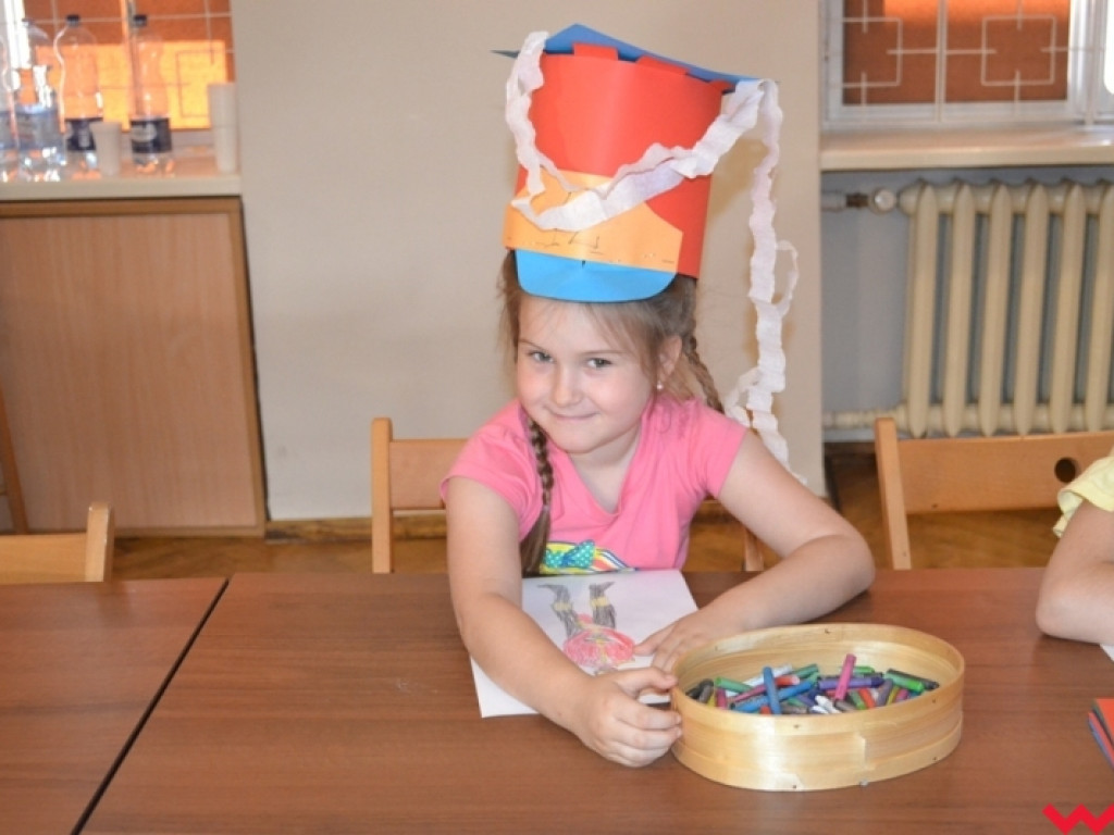 Widowiskowa potyczka wojsk napoleońskich na rynku